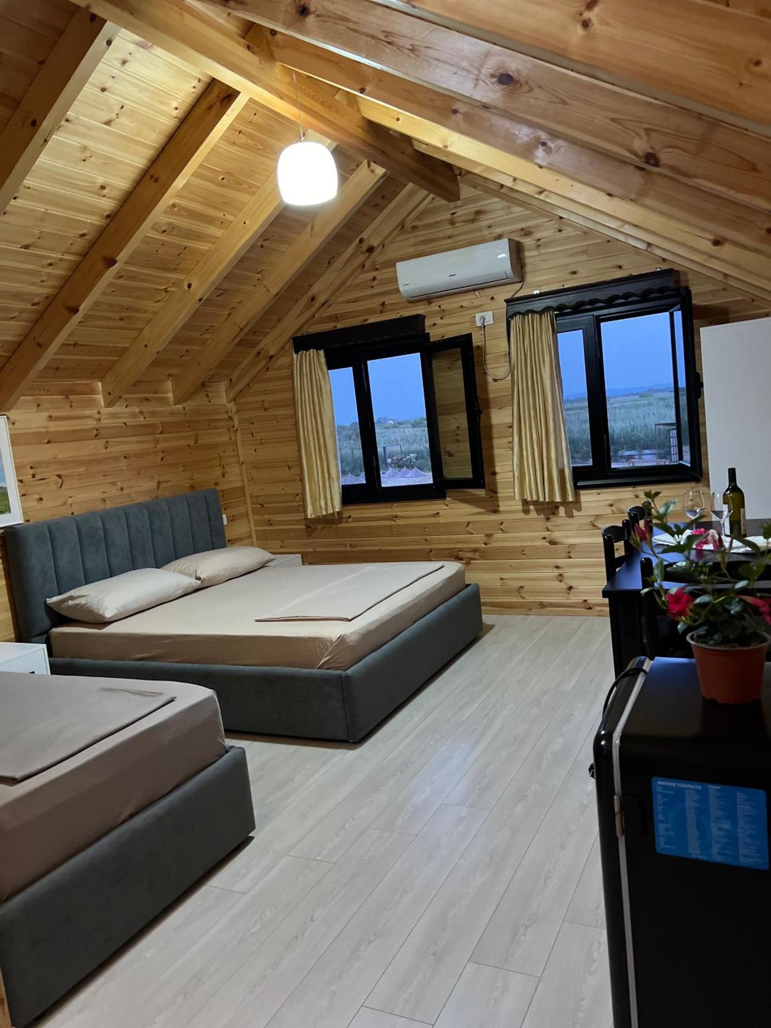 Beni Rooms Tale เลเจอ ภายนอก รูปภาพ